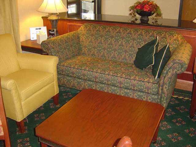 Hampton Inn Wichita-East Стая снимка